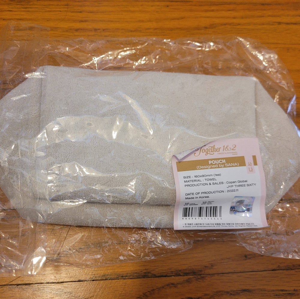 NWT TWICE 7th Anniversary Together 1&2 Pop-Up Store Official MD Sana Pouch